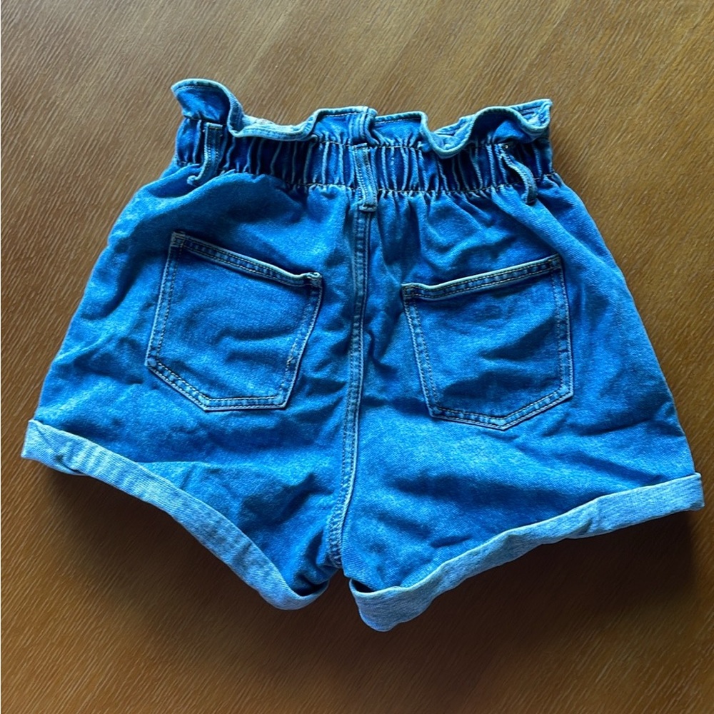 OAK + FORT Denim Paper Bag Shorts in Medium Wash • Size XS - Picture 6 of 10